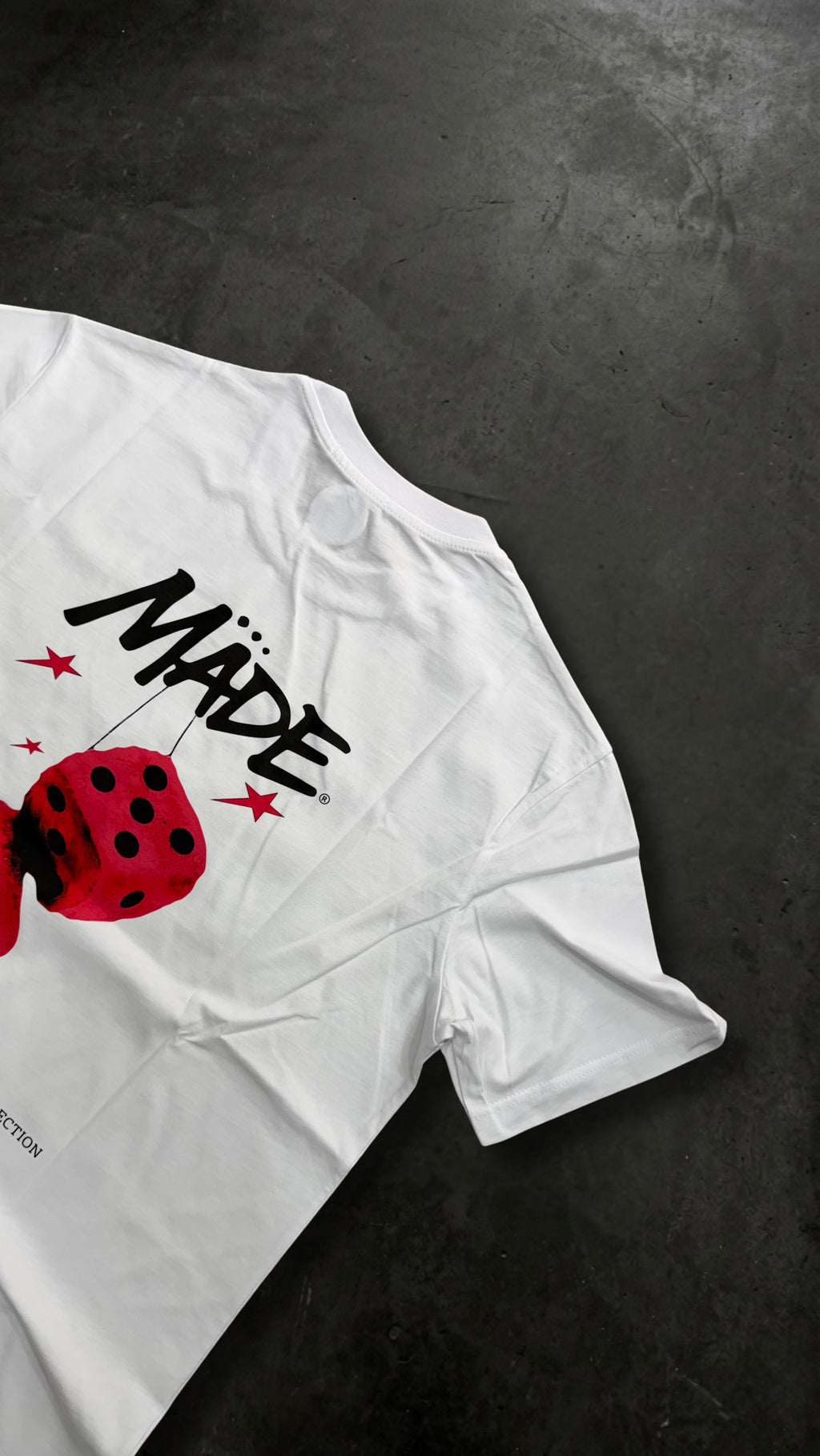 TSHIRT FUZZY DICE