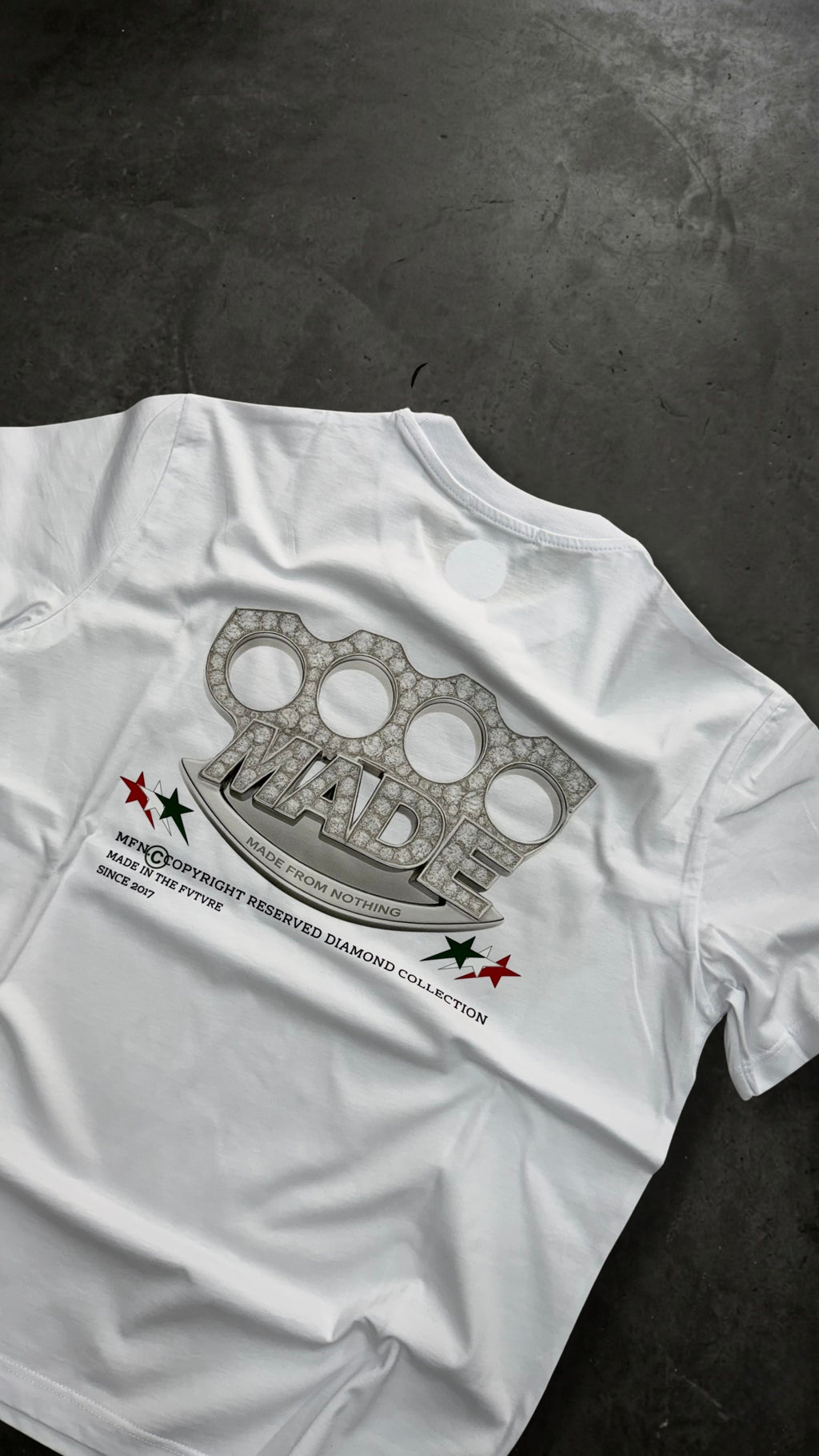 TSHIRT SILVER KNUCKLES