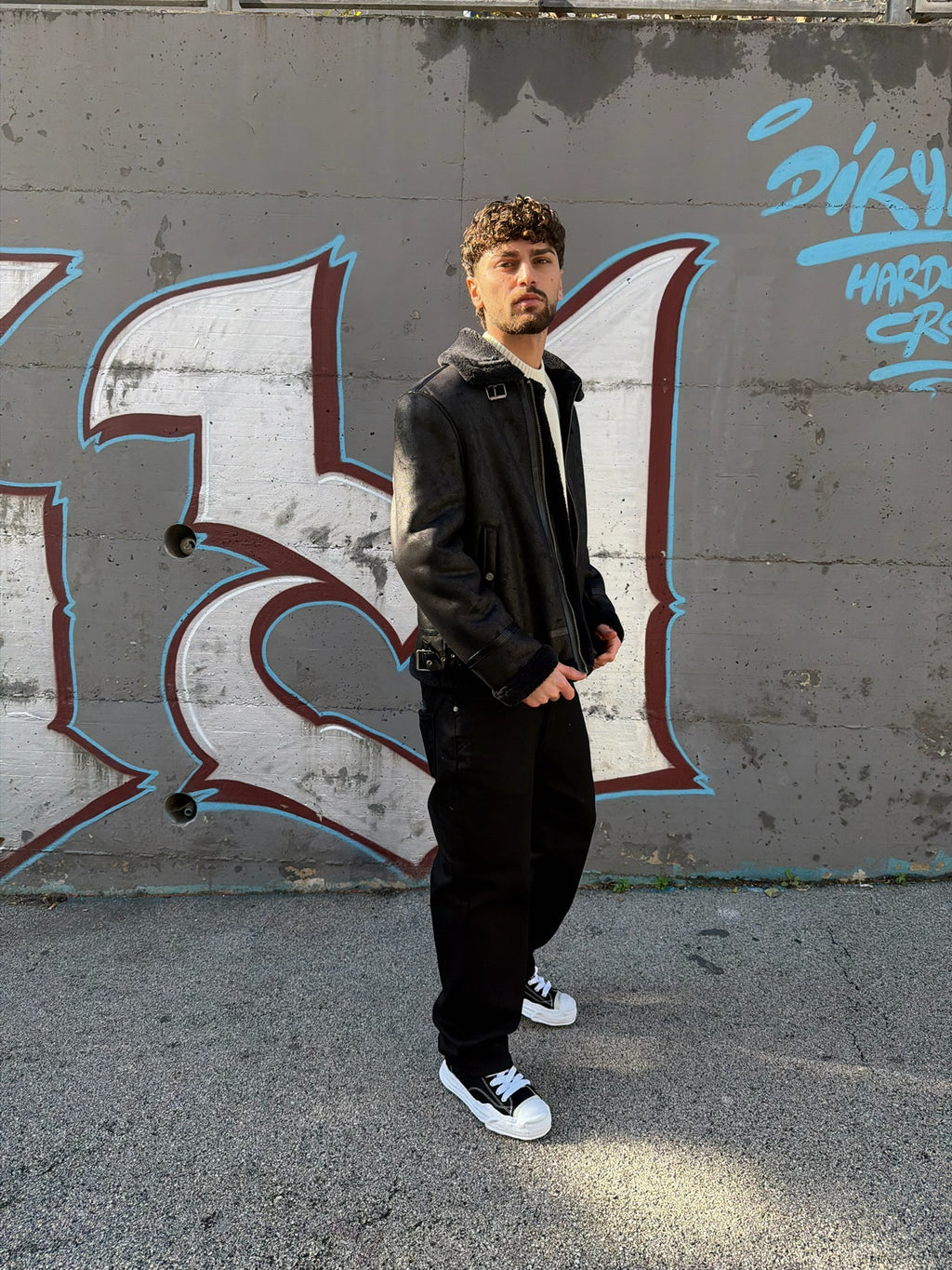 MONTONE IN FINTA PELLE